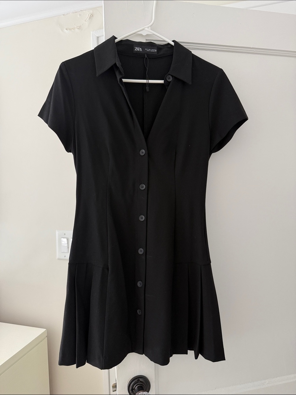 Zara Black Short-Sleeve Button-Front Pleated Dress